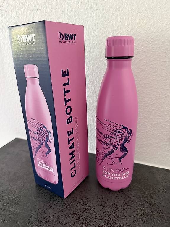 Borracce & Thermos: BWT Isolierte Flasche originalverpackt - pink – Usato da Muttenz venduto da jea_2wtm
