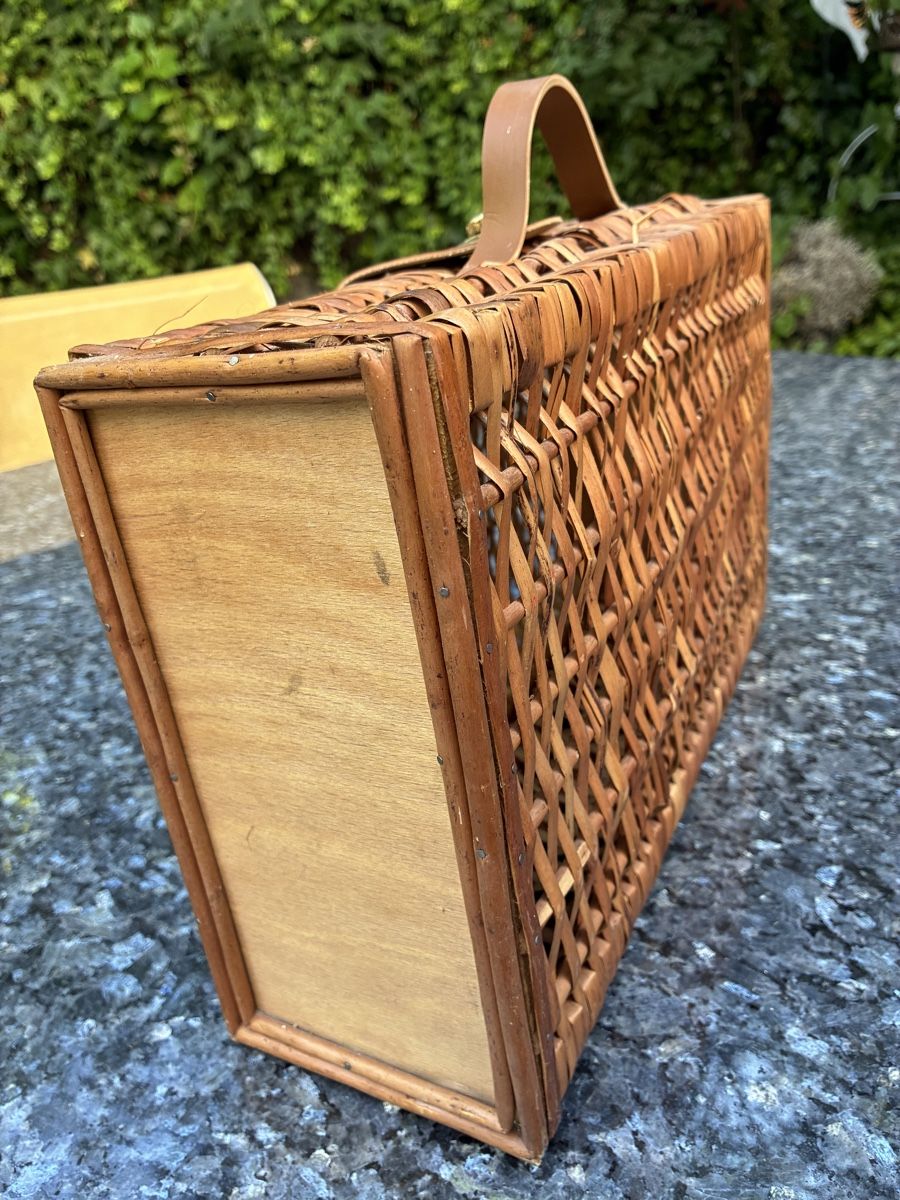 Altro in Antiquarato & Arte: Korb Rattan Holz mit Ledergriff und Verschluss – Usato da Bolligen venduto da Vroni23 7