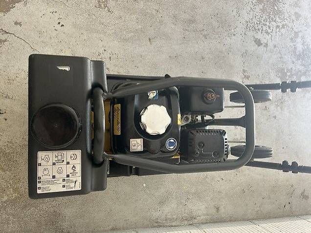 Escavatori: Bomag Profi Vibroplattte Bagger Stampfer Baumaschine – Usato da Biel venduto da Baubet72 3