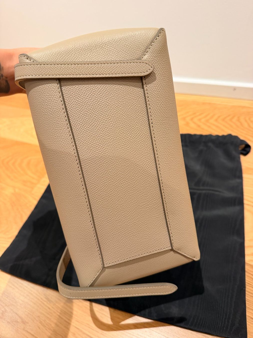 Celine Borse da donna: Celine Mini Belt Bag – Usato da Zug venduto da illuminared58 2