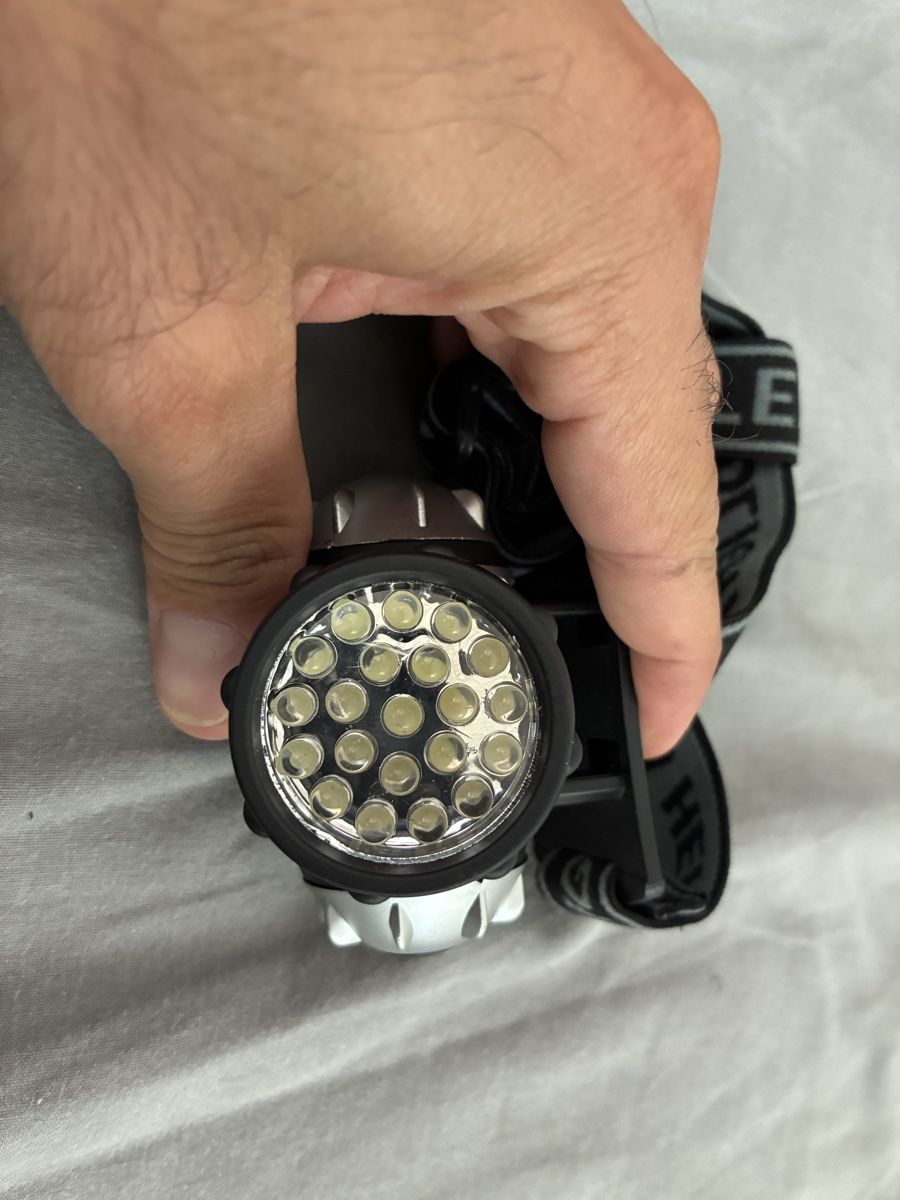 Lampade: Stirnlampe LED – Usato da Wetzikon ZH venduto da Higure 1