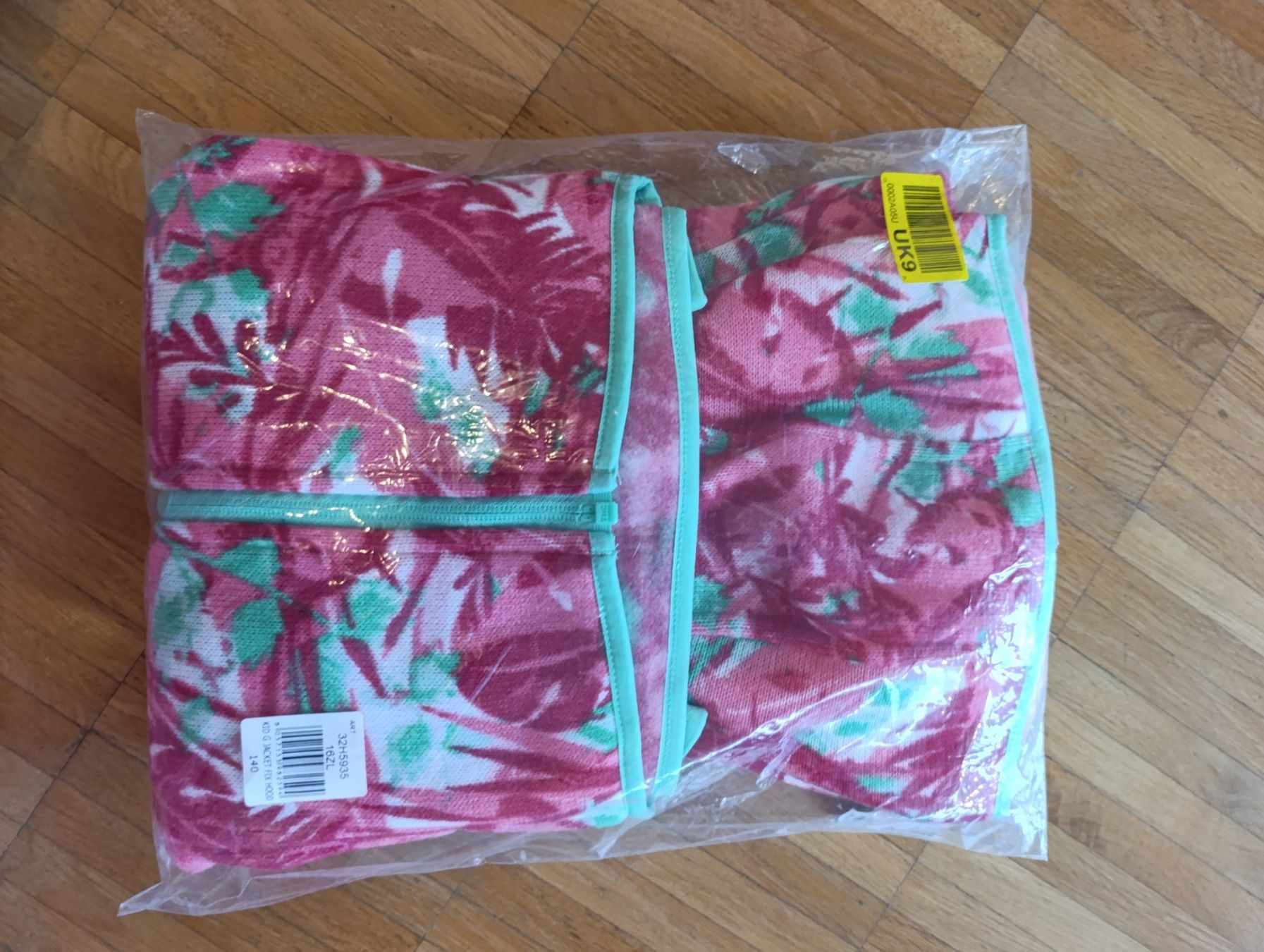 CMP Maglioni & Felpe: Mädchen CMP Fleece Jacke, Gr 140 – Usato da Zürich venduto da mir_2kjl 5