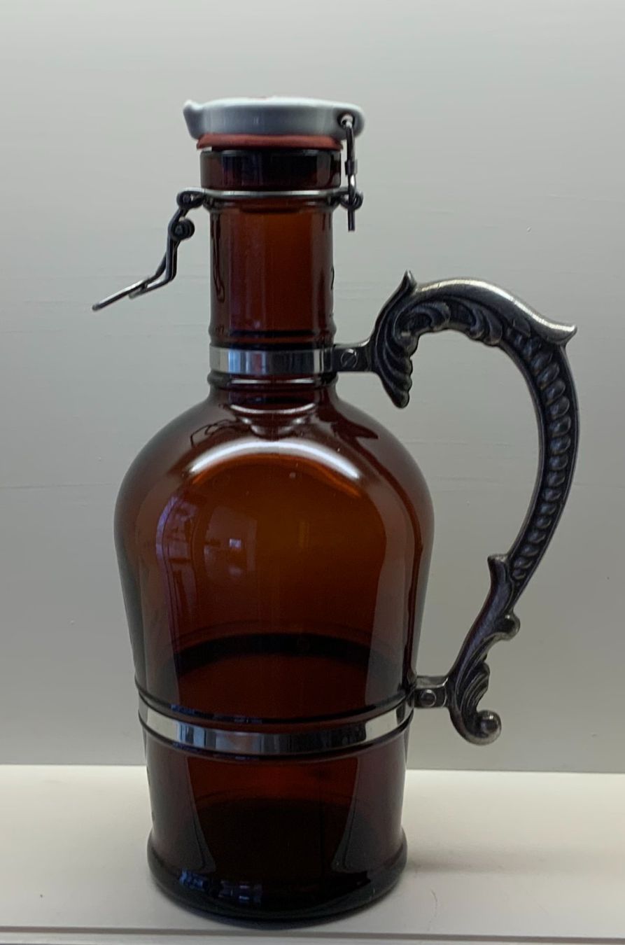 Gläser, Krüge & Flaschen: Bierflasche – Gebraucht aus Rickenbach LU von Spalierelger