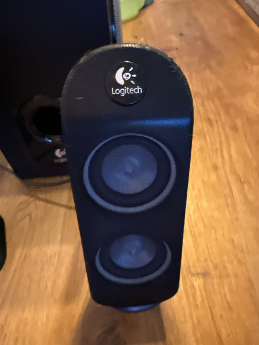 Logitech Casse acustiche: Logitech X-230 2.1 PC-Soundsystem für Bastler oder Ersatz – Difettoso da Wabern venduto da MLPYAQ1027 2
