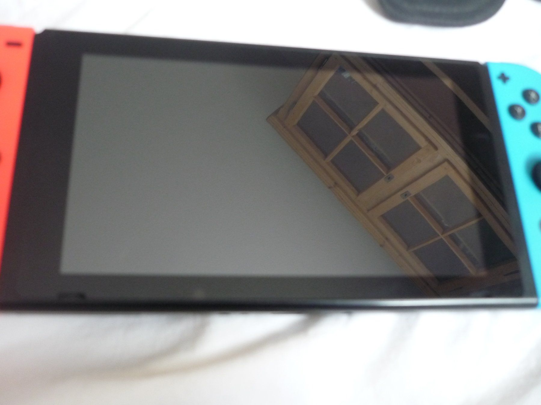 Nintendo Konsolen: (S) Nintendo Switch Konsole Game zubehör – Gebraucht aus Beringen von Flatretriever 1