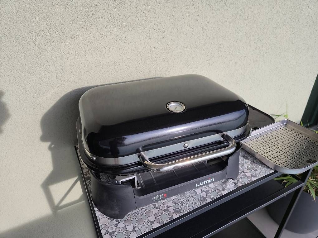 Griglie: Weber Lumin Elektrogrill – Usato da Jegenstorf venduto da Glasi100 1
