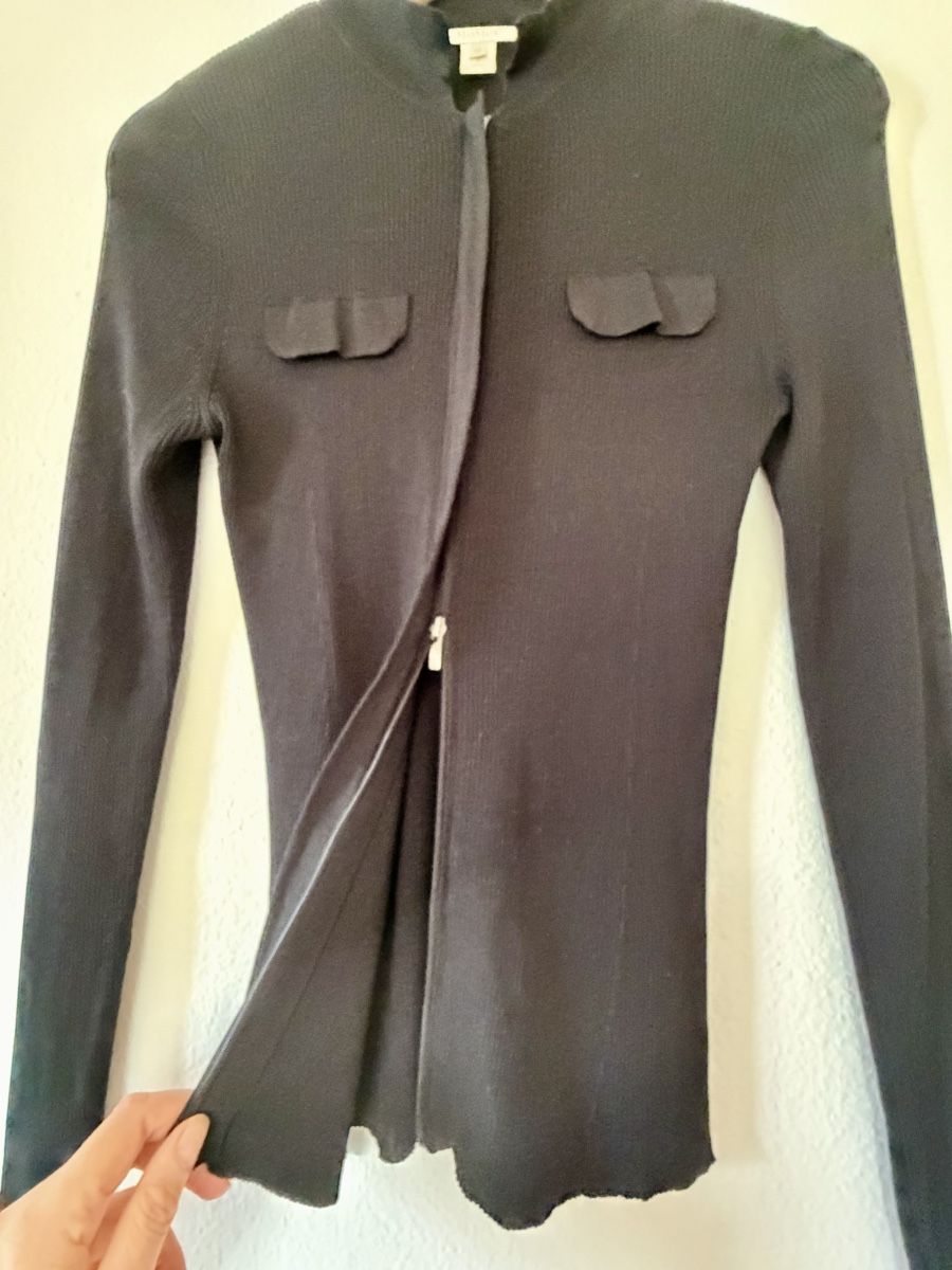 Max Mara Camicette: MaxMara Black Zip-Up silk Cardigan  – Usato da Oberwil b. Zug venduto da fis_2wtq 2