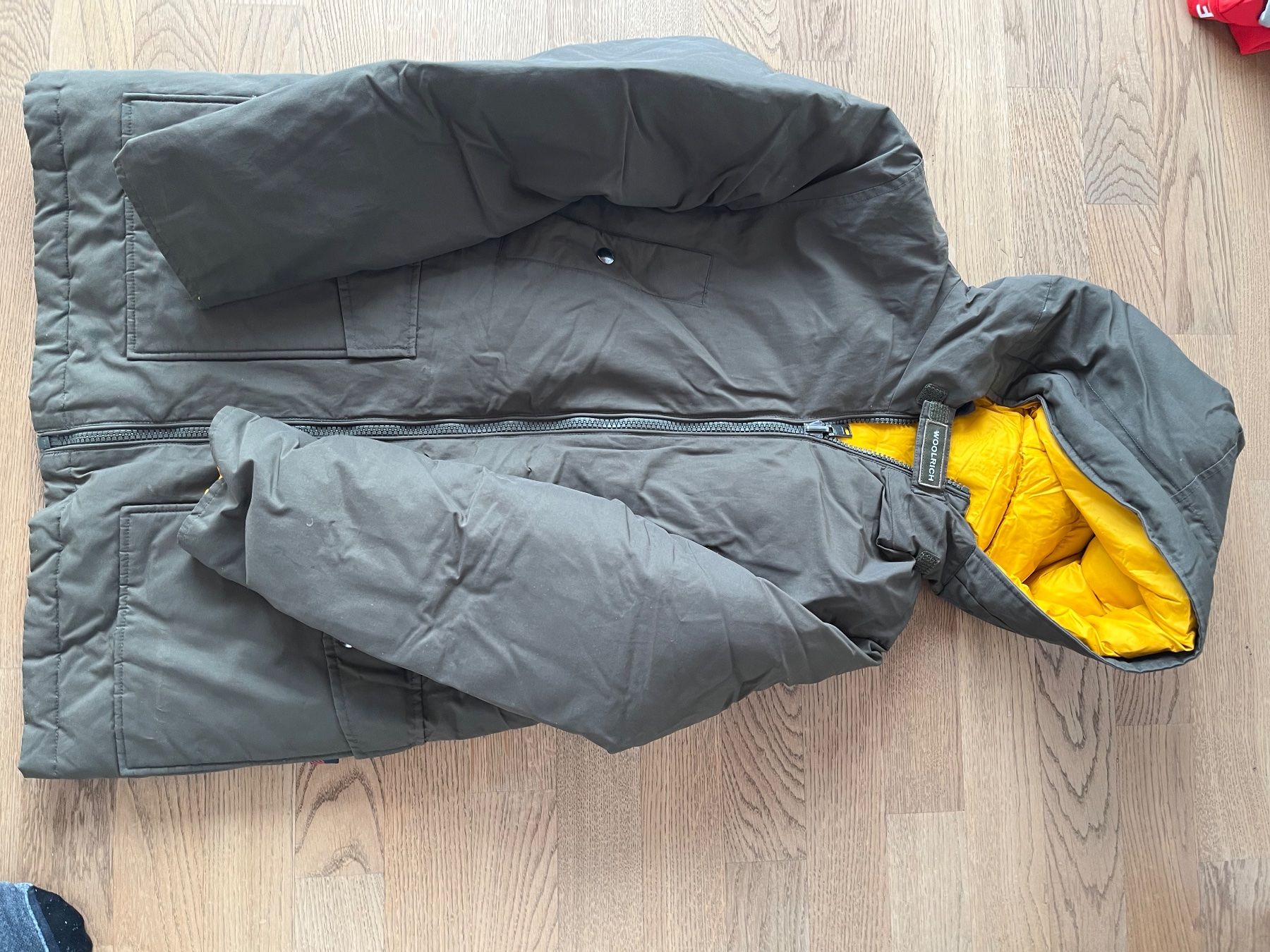 Woolrich Giacche & Cappotti: Veste enfant Woolrich taille 14 ans – Usato da Blignou (Ayent) venduto da sar_kb68 1