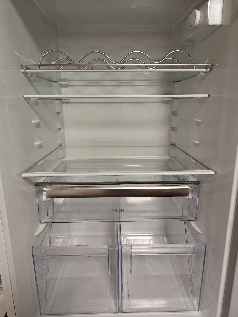 Novamatic Kühlschrank: Frigorifero combinato Novamatic KSTF337.3 A++ – Gebraucht aus Comano von Mary922 4