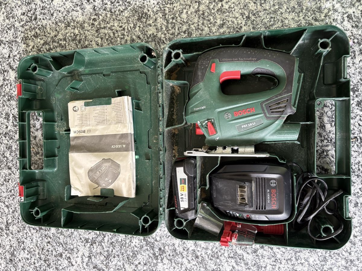 Bosch Seghe: Bosch Stichsäge - PST 18 LI – Usato da Wangen an der Aare venduto da brugge 1