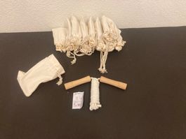 Springseile aus Baumwolle mit Holzgriff im Beutel, 10 Stück