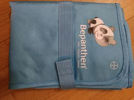 Bepanthen® Baby Wickelunterlage. 64 x 33cm