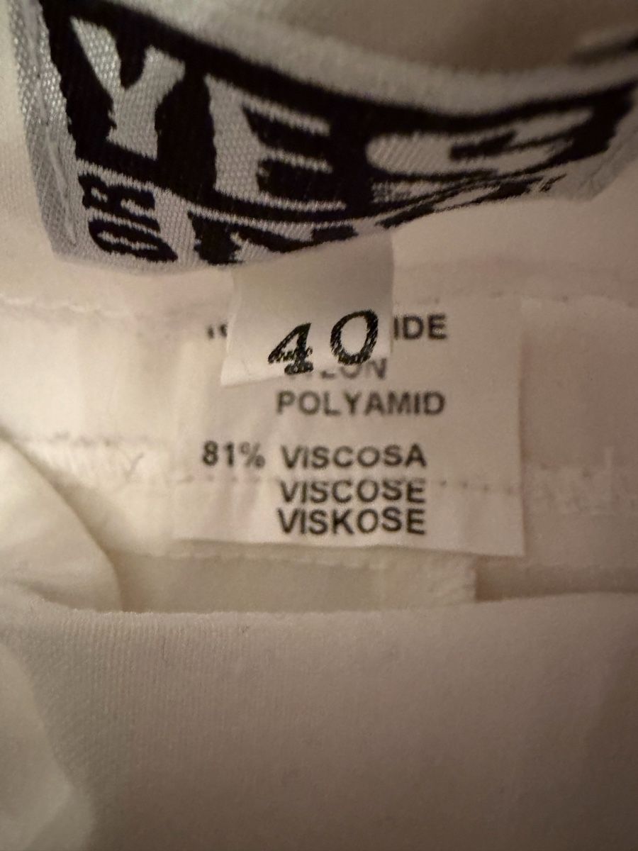Pantaloni: Weisse Stoffhose – Usato da Eschenbach LU venduto da Tatzi1 5