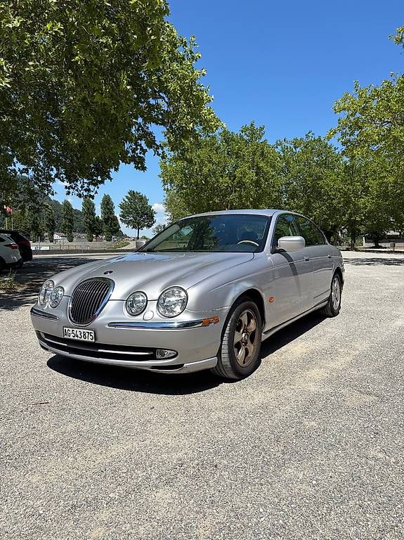 Jaguar Autos: Jaguar S-Type 3.0 – Gebraucht aus Brugg AG von fristler 3