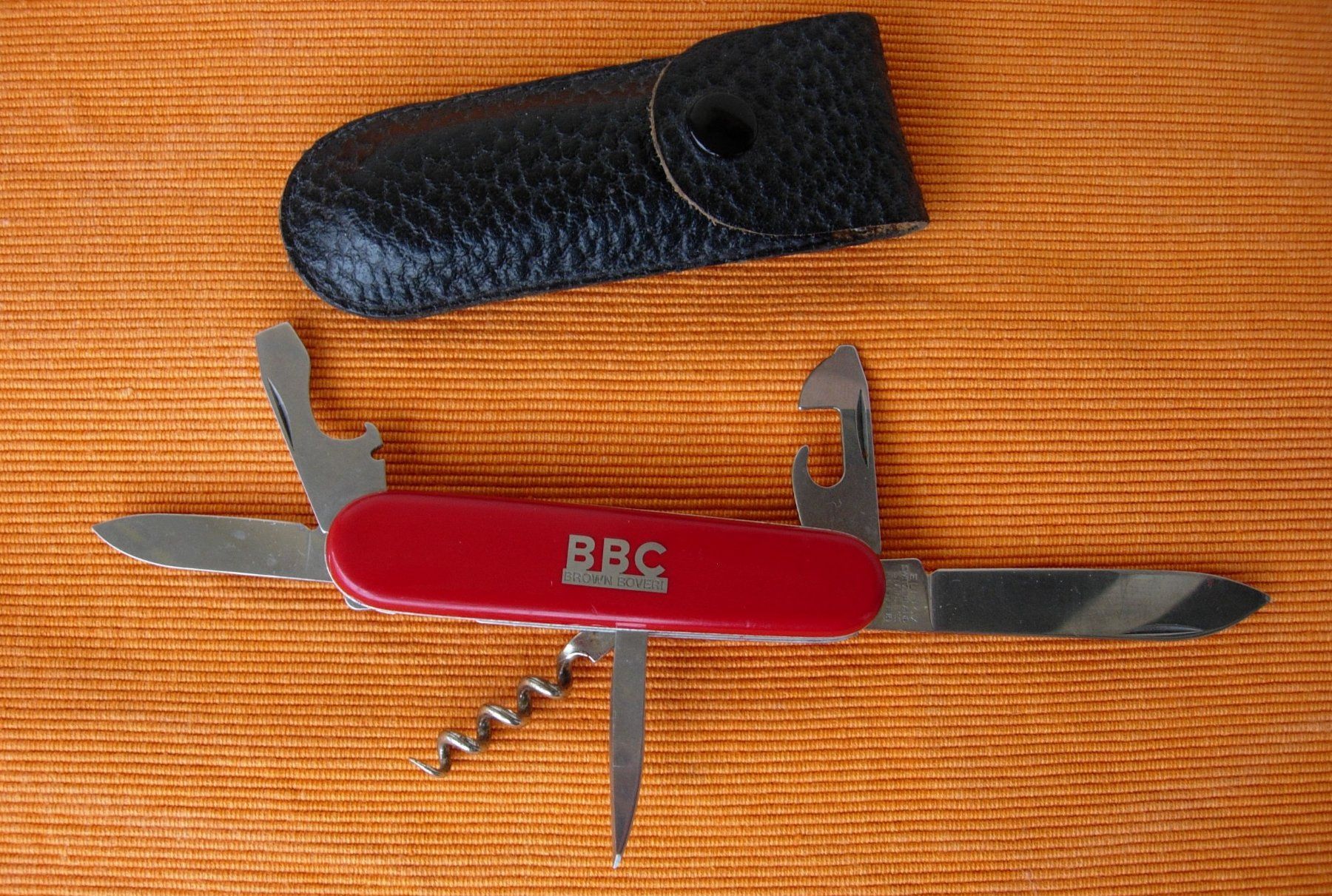 Schweizer Armee Coltelli tascabile: Schweizer Messer- Taschenmesser – Usato da Basel venduto da Grbina64