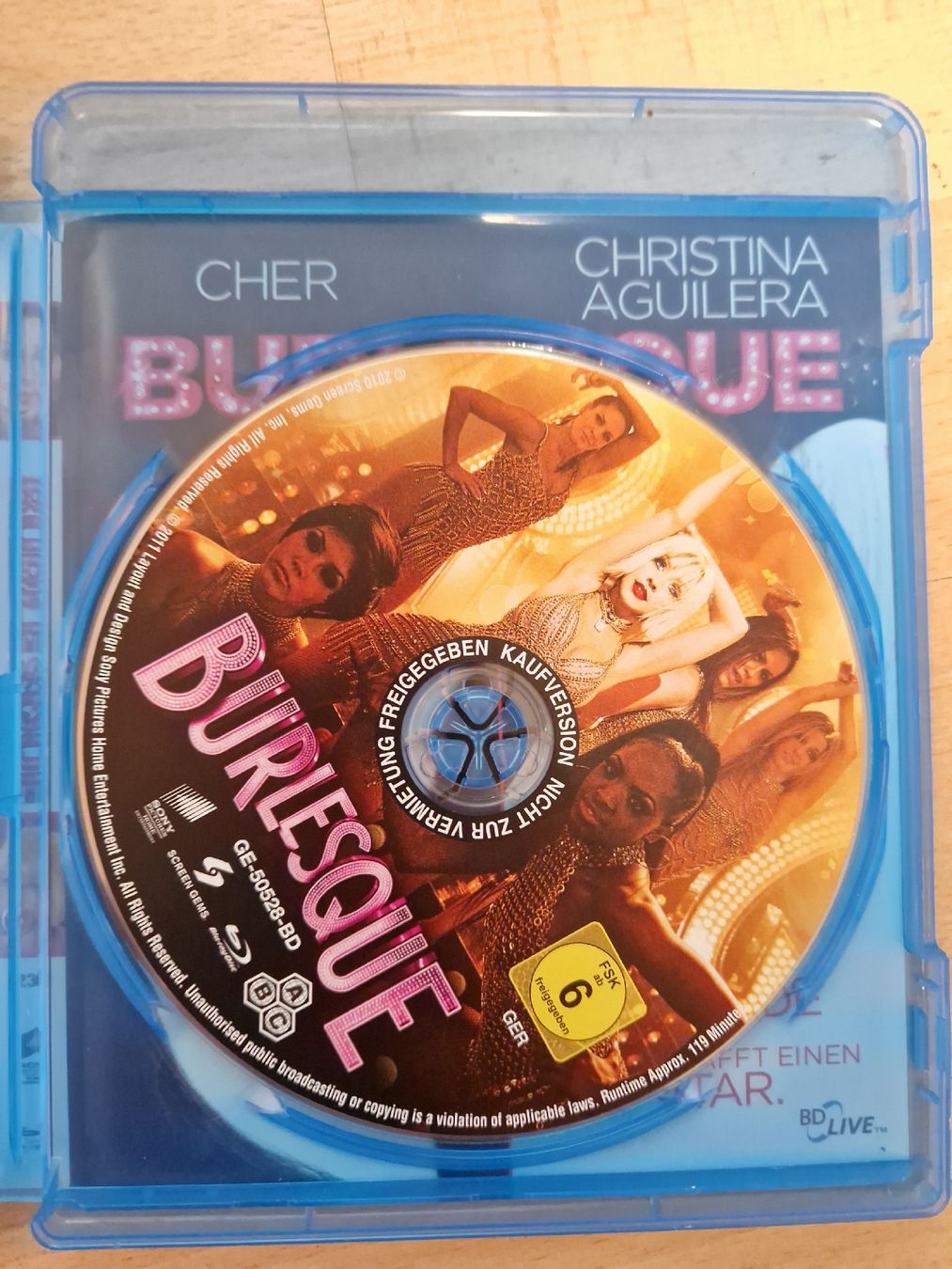 Alle DVDs: BURLESQUE Bluray – Gebraucht aus Zürich von Arianco 2
