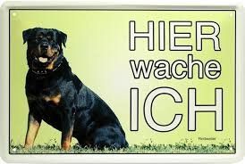 Schilder: Blechschild-ROTTWEILER-HIER WACHE ICH - IM GRAS SITZEND – Neu und originalverpackt aus Rupperswil von big-one-sale