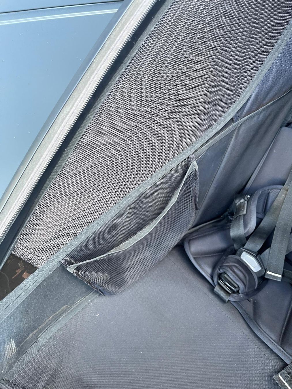 Thule Rimorchi: Thule Chariot Sport 2 double – Usato da Humlikon venduto da Holly8 6