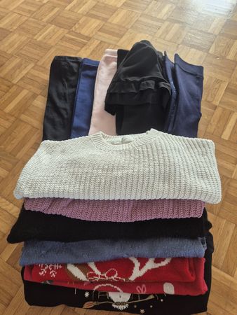 Kleiderpaket Gr. 122/128, 134/140
