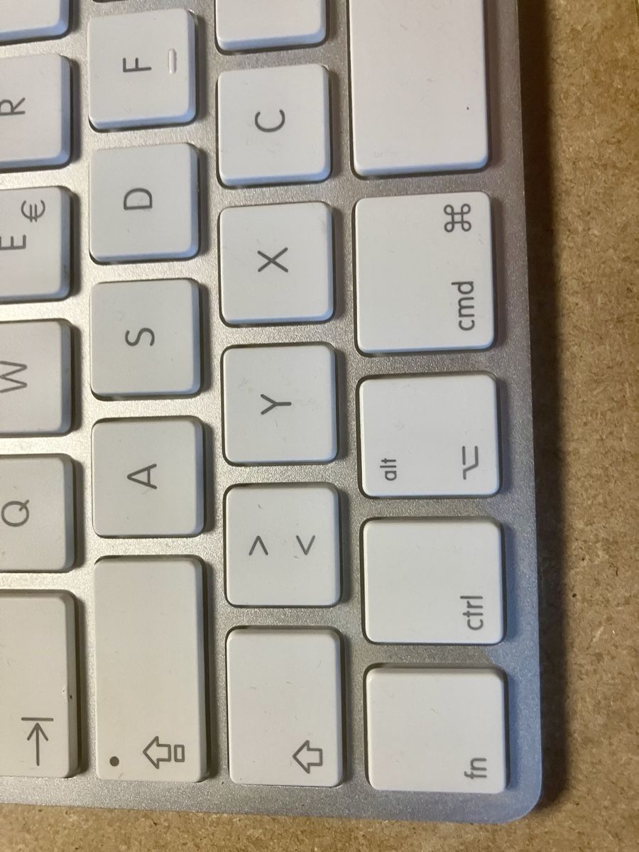 Apple Tastiere: Clavier Apple Magic Keyboard comme neuf - Super affaire! – Usato da Lausanne venduto da kawinta03 3