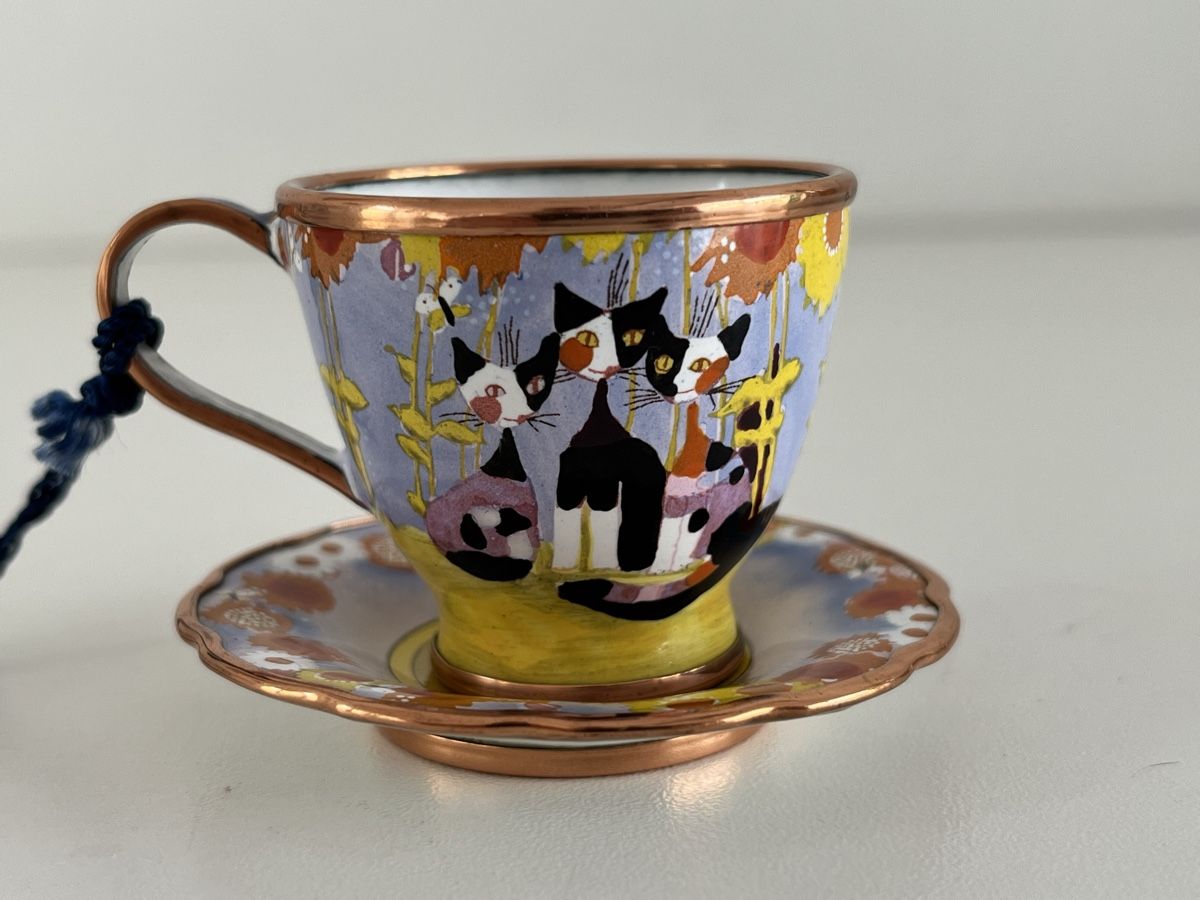 Toutes les décorations: Original Charlotte di Vita Tässchen mit Teller – D'occasion à Wetzikon ZH par seli03 5