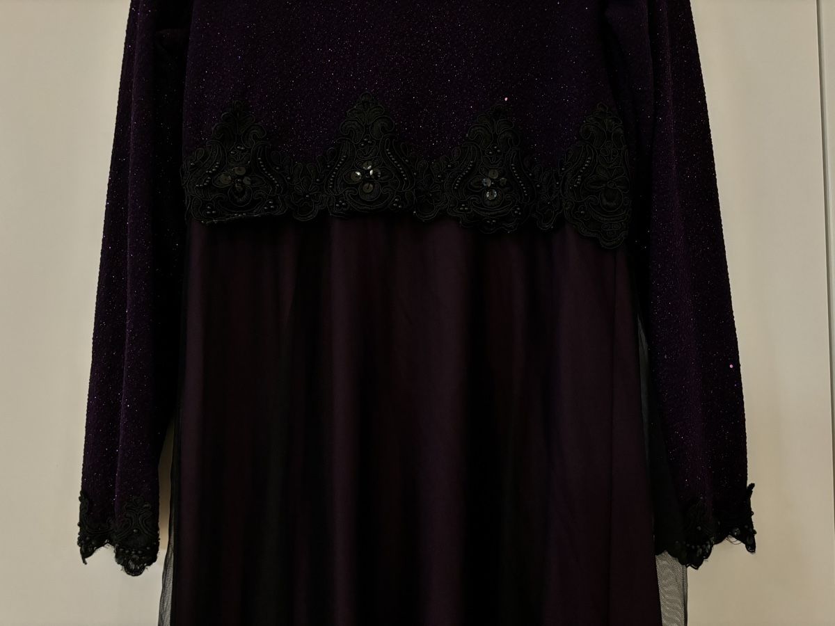 Vestiti: Festliches Kleid violett – Usato da Basel venduto da ukhtyy 2