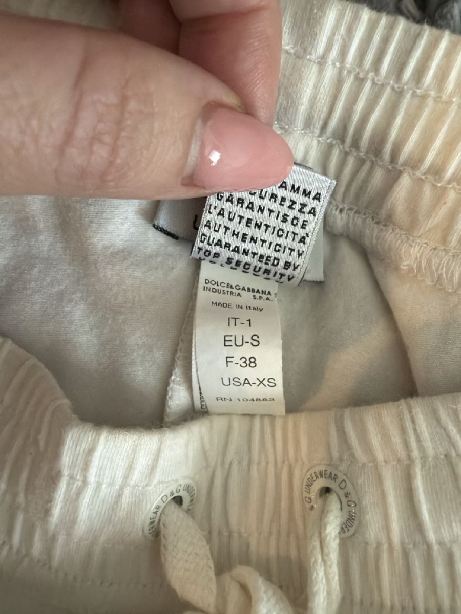 Dolce & Gabbana Pantaloni: Shorts – Usato da Zürich venduto da lcl_r88r 1