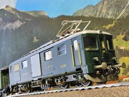 Roco _ SBB Seetal Kultzug De 4/4 + 3 Personenwagen _ digital