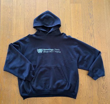 Balenciaga Hoodie schwarz Grösse XL fits M-L neuwertig