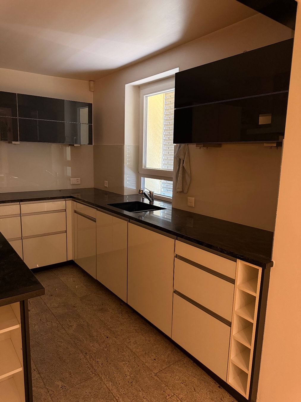 Cucine complete: Komplette Küche – Usato da Oberbuchsiten venduto da DoppioEspresso 5
