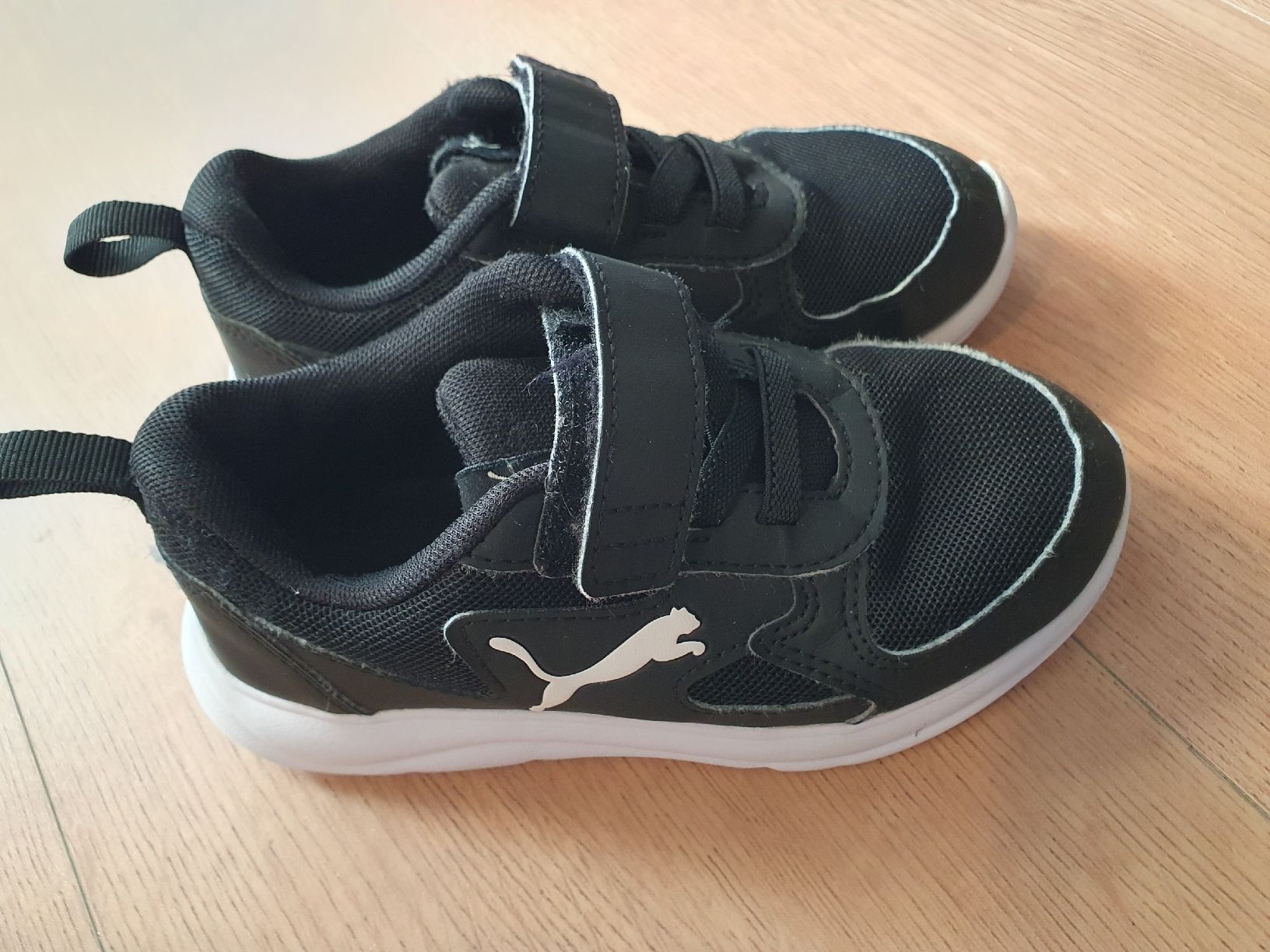 Puma Scarpe per ragazzi: Puma Turnschuhe schwarz Gr 29 – Usato da Niederönz venduto da STI88 1
