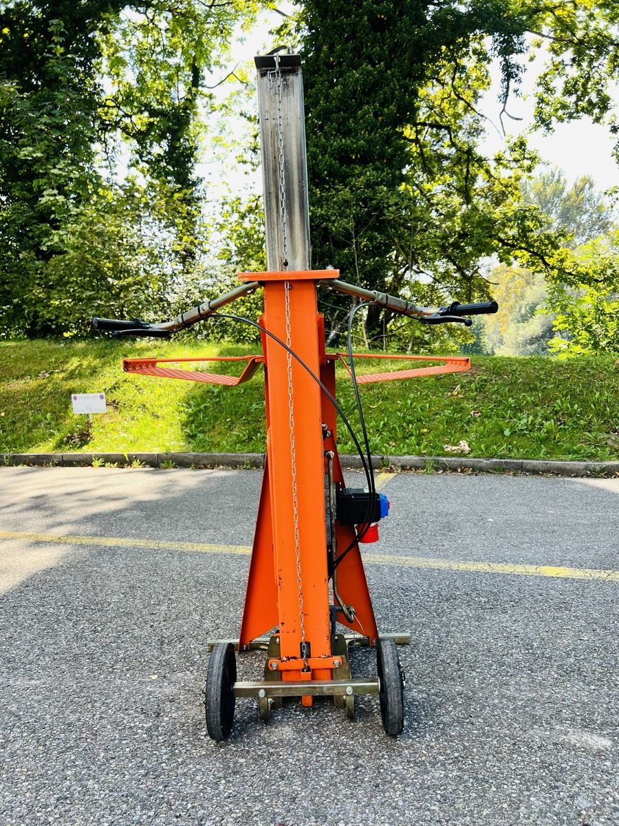 Tutte le macchine: Holzspaltmaschine  Profi 6.5 ton – Usato da Urdorf venduto da Faz_19 9