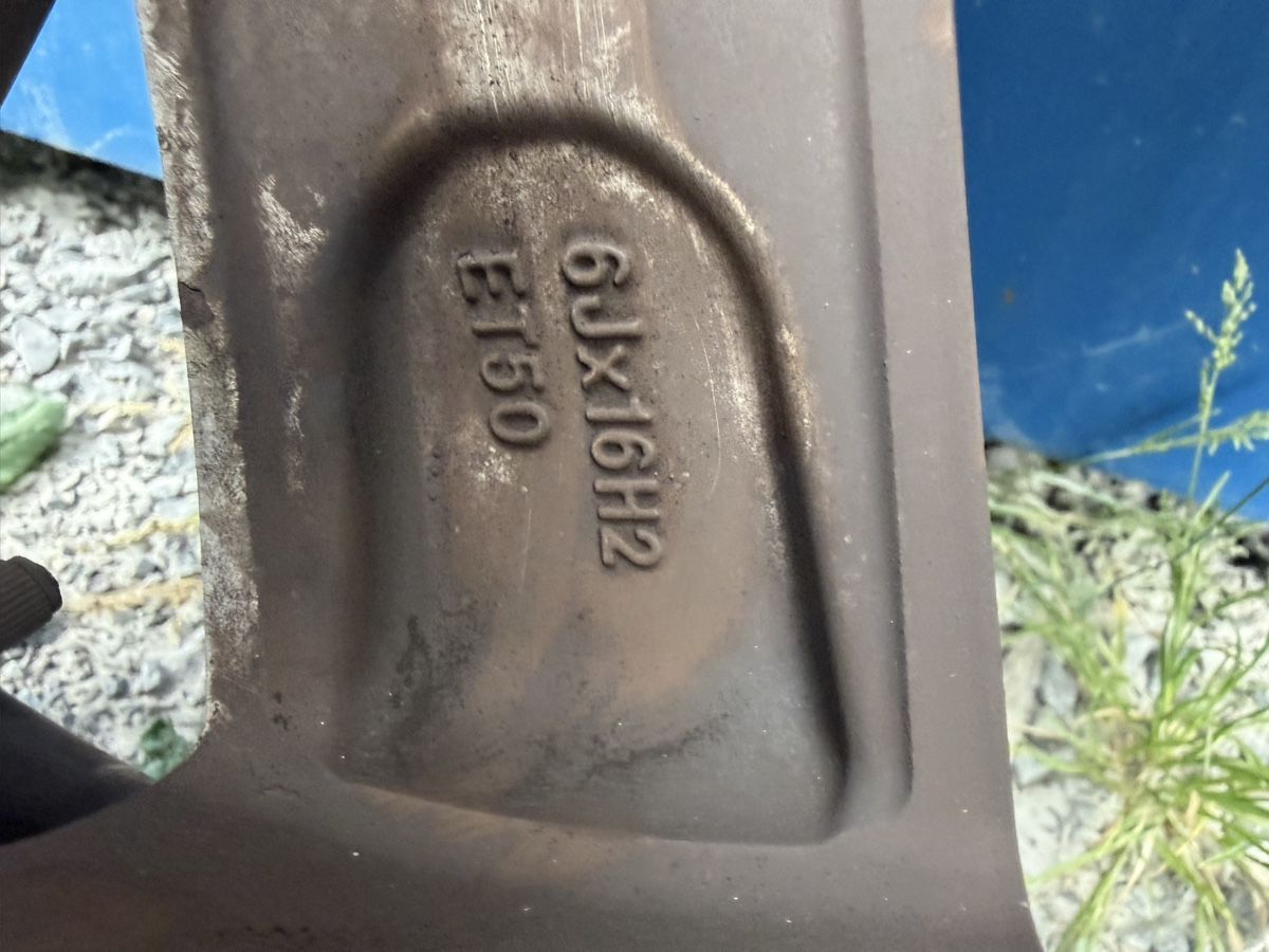 Pneumatici & Ruote complete: Original VW Touran 16 Zoll – Usato da Mollis venduto da BSL10 7