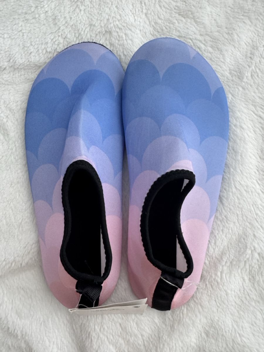Scarpe per ragazzi: Wasserschuhe Grösse 36/37 - NEU! – Nuovo e nell'imballaggio originale da Sins venduto da sum_lv6d