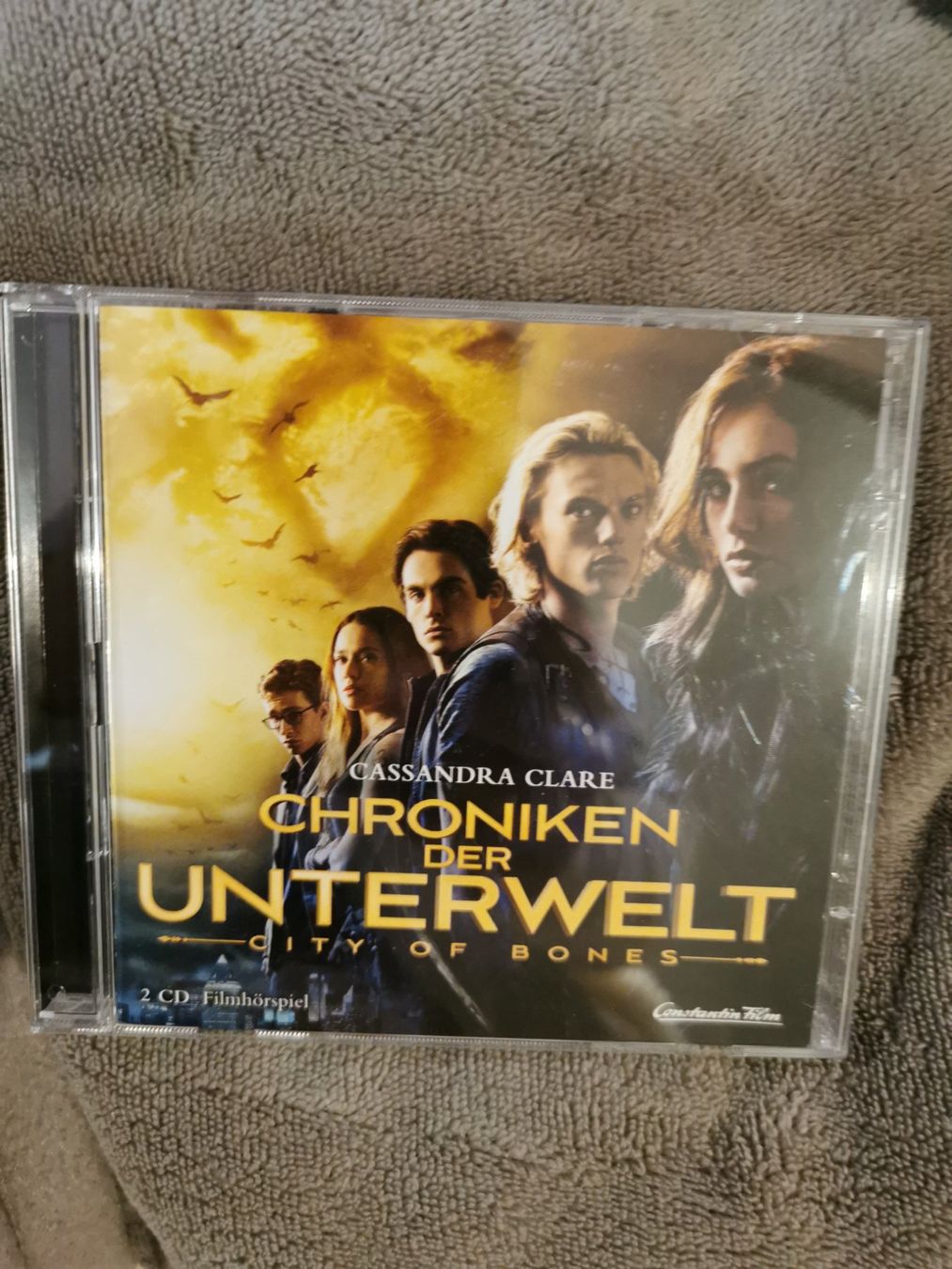 Audiolibri: Chroniken der Unterwelt – Usato da Rotkreuz venduto da Wirbelprinzessin