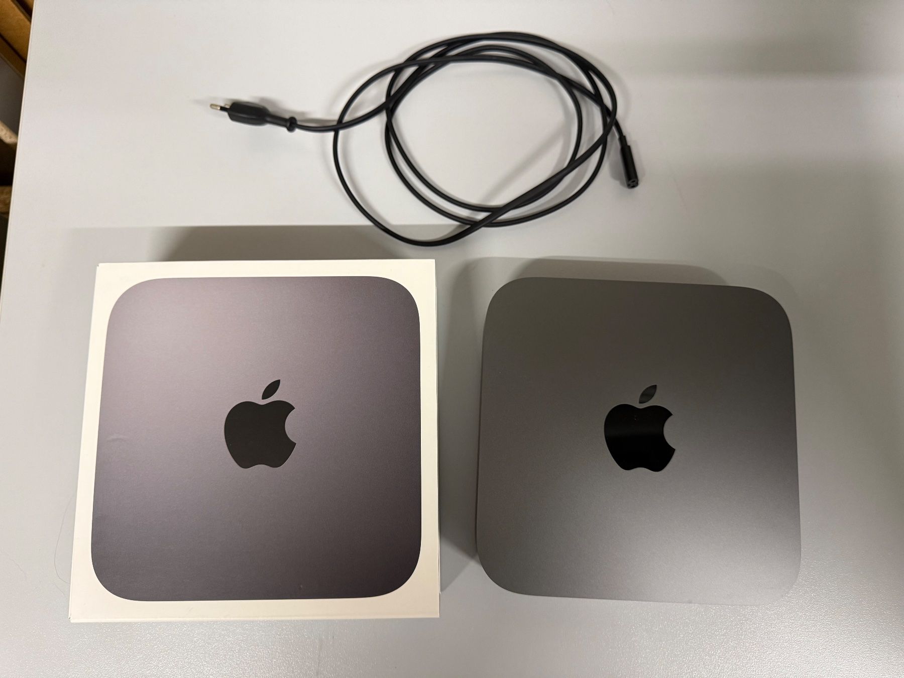 Apple PC: Apple Mac mini 2018, Intel i5, 8GB Ram, 500GB SSD – Usato da Altbüron venduto da MrApplePro