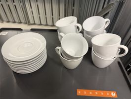 Kaffeetassen Set, weisses Porzellan, 8 Tassen & 8 Untertelle