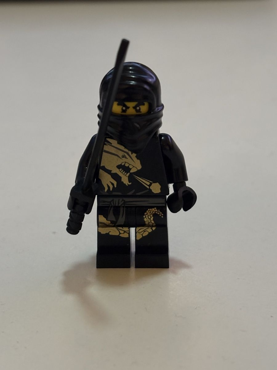 Lego Statuette: Lego Figur Ninja Cole - Alt – Nuovo (secondo la descrizione) da Weiningen ZH venduto da GriederRemarket