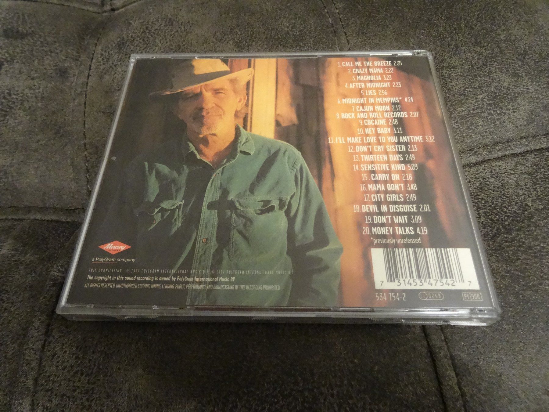 CDs: J.J. Cale - The very best of CD – Gebraucht aus Olten von Disc-Ausverkauf 1