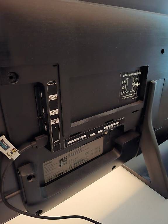 Televisori: Samsung OLED 65" UHD 4K – Usato da Winterthur venduto da erl_6kk7 1
