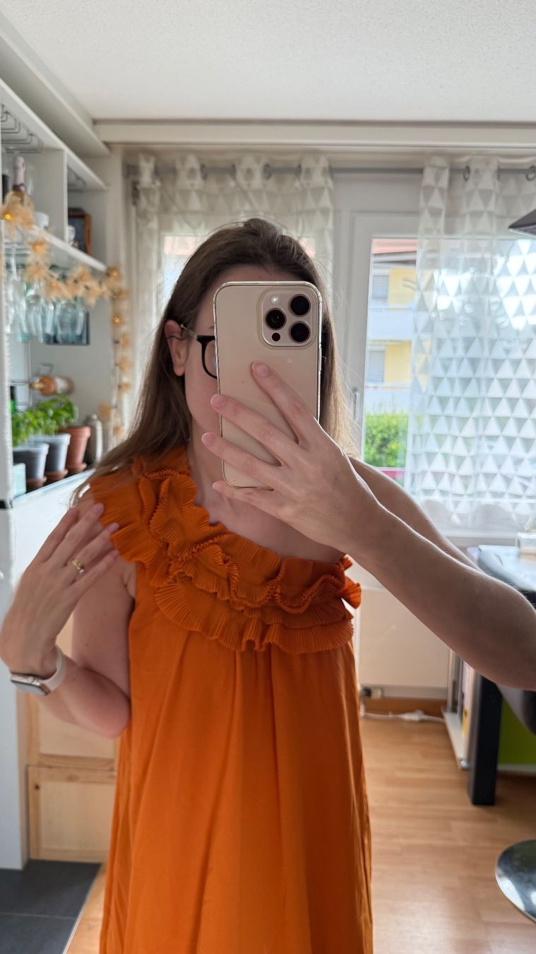 H&M Kleider: Kleid cocktail, Grösse 38 – Gebraucht aus Hombrechtikon von verocozycraft 1