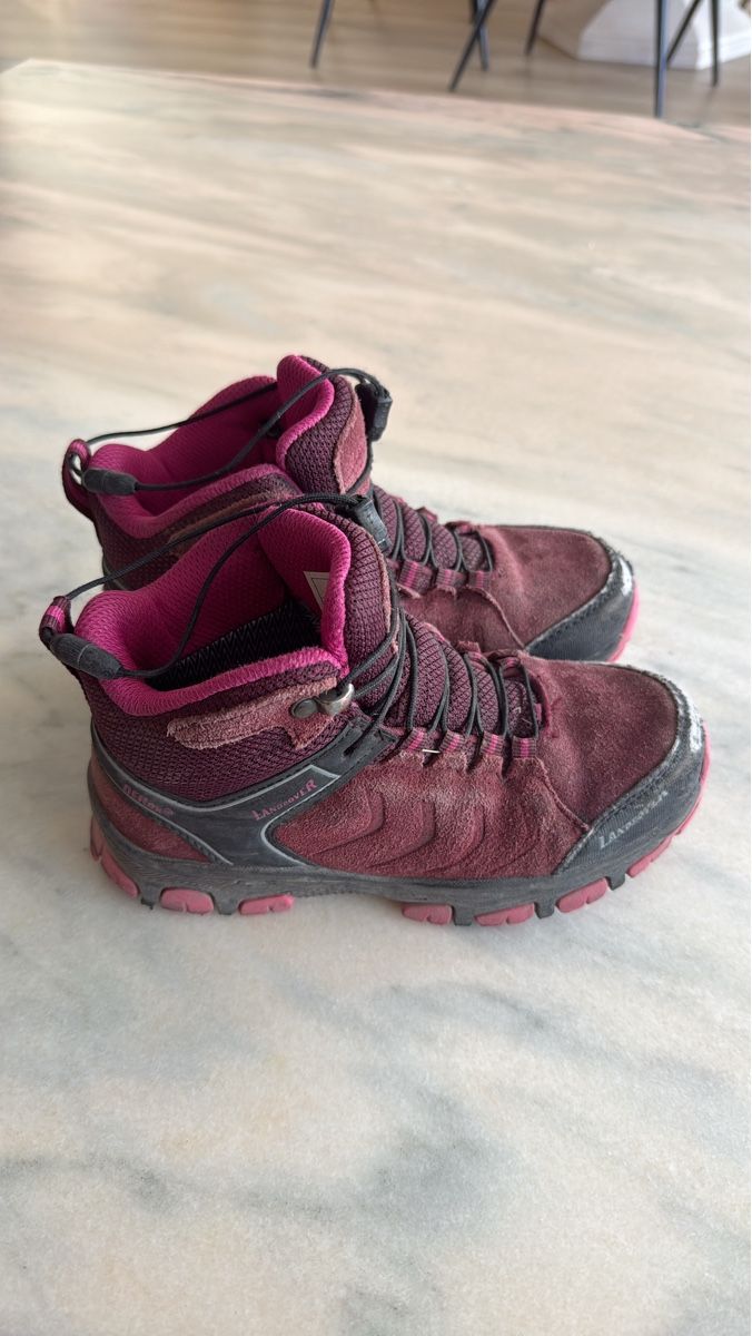 Landrover Schuhe für Mädchen: Wanderschuhe Landrover Grösse 31 oft gebraucht – Gebraucht aus Schlieren von Schnaepliparadies