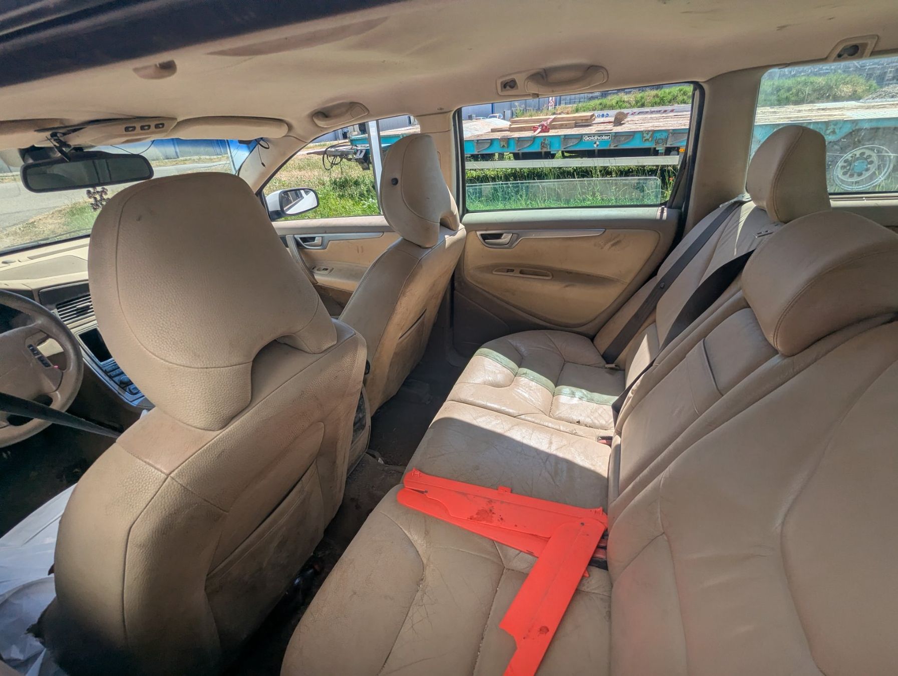 Volvo Autos: Volvo V70 25T – D'occasion à Aarberg par KreuzFahrzeugcenter 7