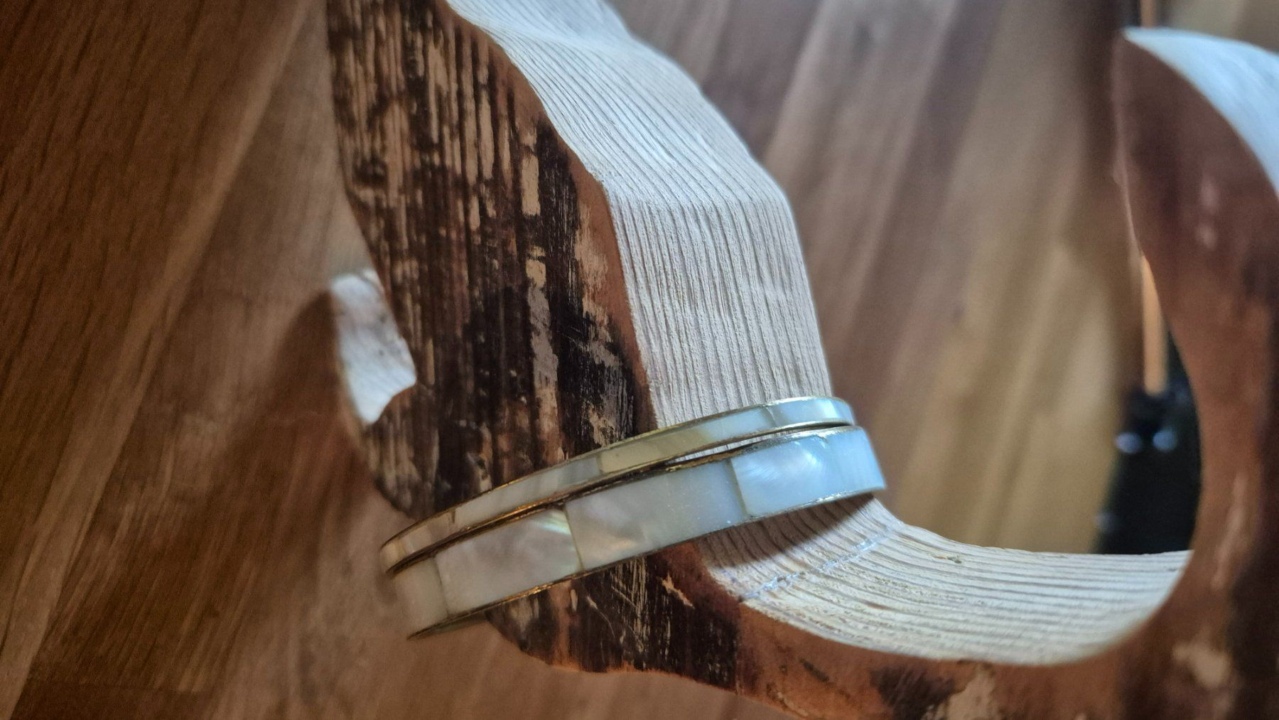 Bracciali & Braccialetti: Lot de deux bracelets nacrés – Usato da Mervelier venduto da marbre75 2