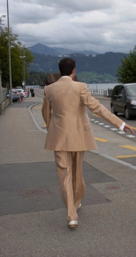 Completi: Hochzeitsanzug Grösse 48 – Usato da Stäfa venduto da Stom