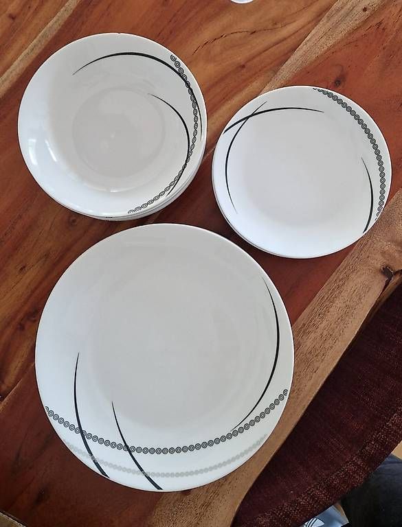 Services de table: Tellerservice 18teilig – D'occasion à Wabern par sa-buehra22 1