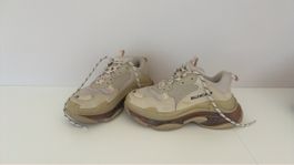Balenciaga Triple S Sneaker Beige Grösse 38 gebraucht