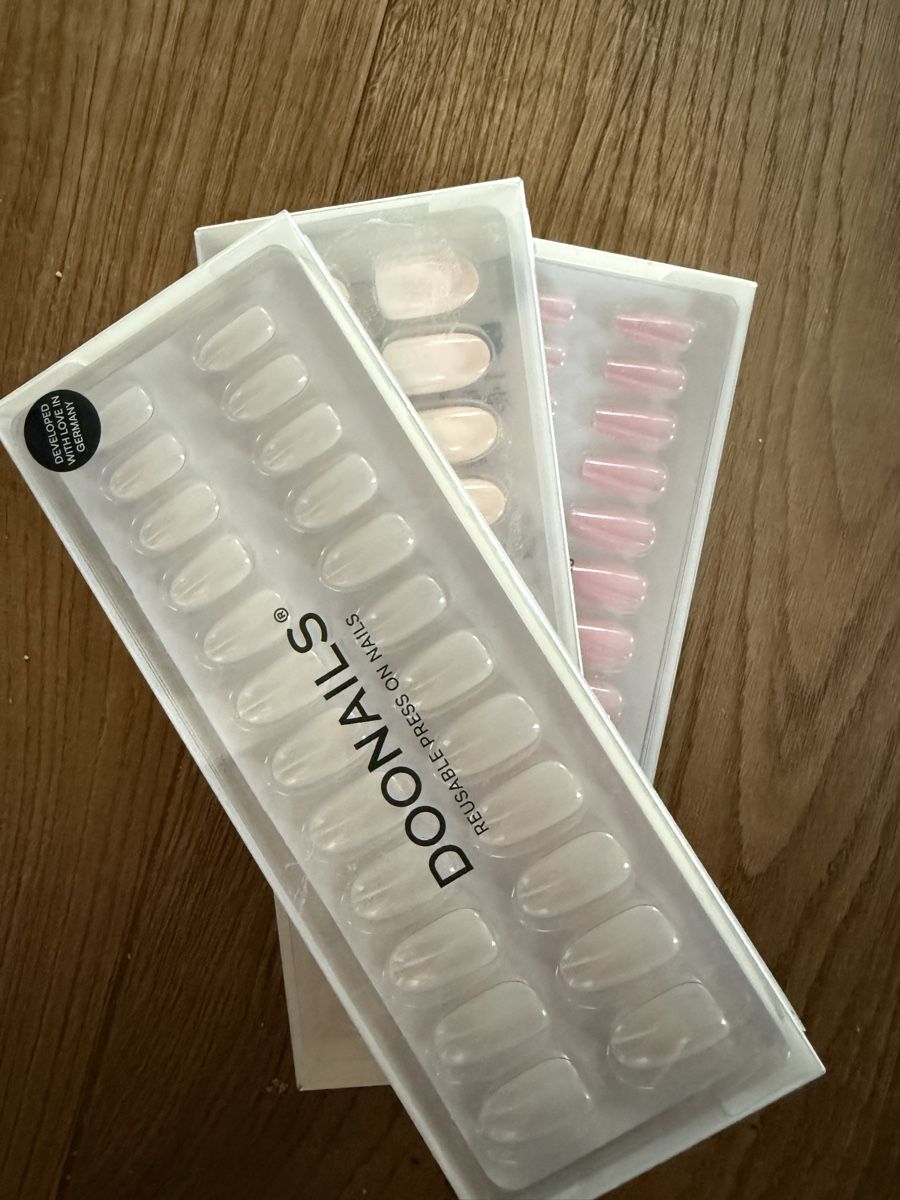 Unghie finte: Doonails - press on nails / Top Zustand – Nuovo (secondo la descrizione) da Zweisimmen venduto da Fabianrieben