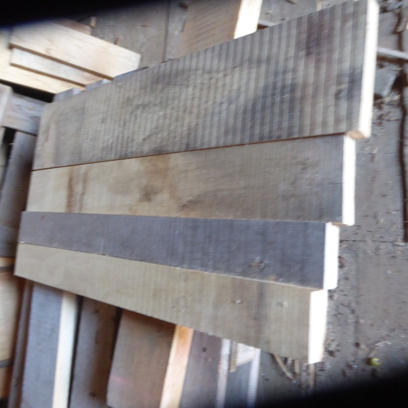 Articoli in legno: Ahornbretter 4 cm – Nuovo (secondo la descrizione) da Sumiswald venduto da Hennri1 1