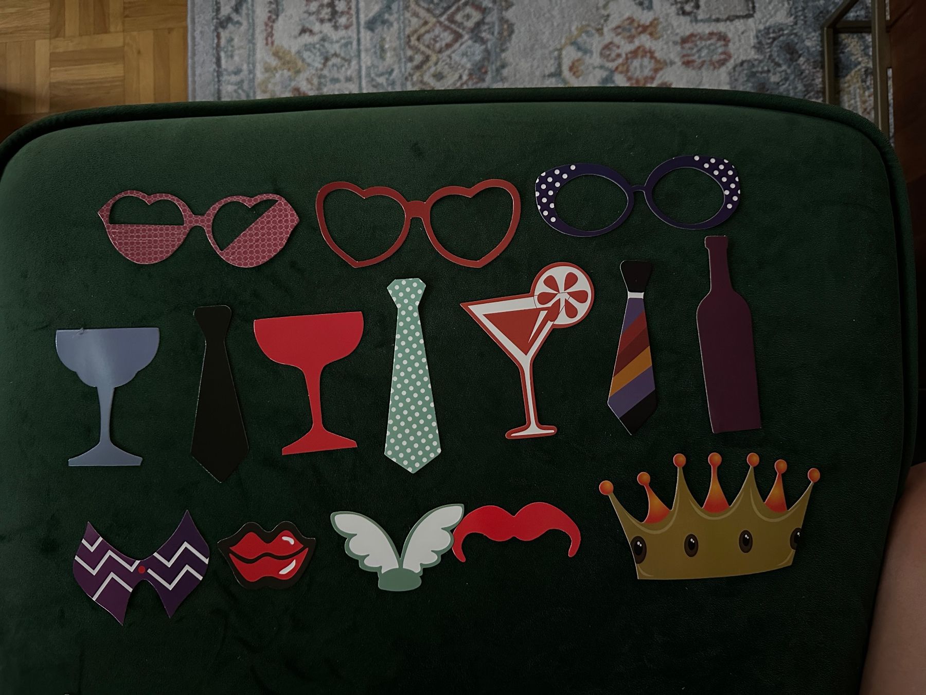 Foto & Immagini: Photo Booth Props 25-30 pcs - set 5 – Nuovo (secondo la descrizione) da Genève venduto da Good_finds 1